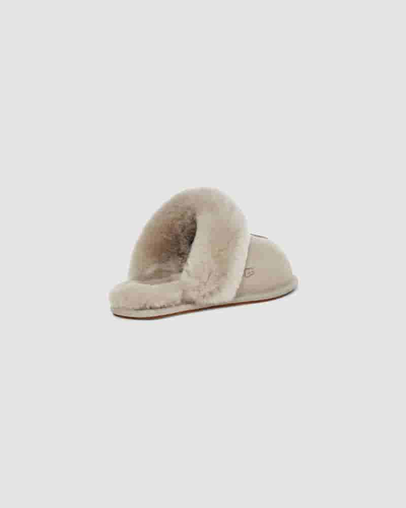 Kapcie UGG Scuffette II Dziecięce Beżowe | PLE8531B