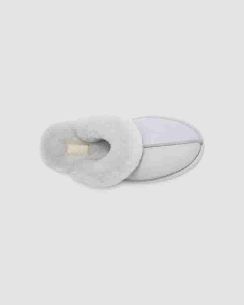 Kapcie UGG Scuffette II Dziecięce Białe | PLT8533C